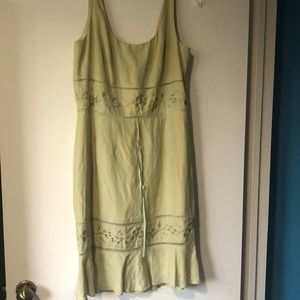 3/$13 Vintage Green Dress